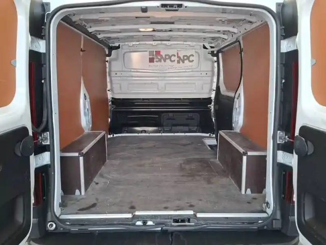 Renault Trafic fgn l1h1 2800 kg blue dci 130 — photo 15