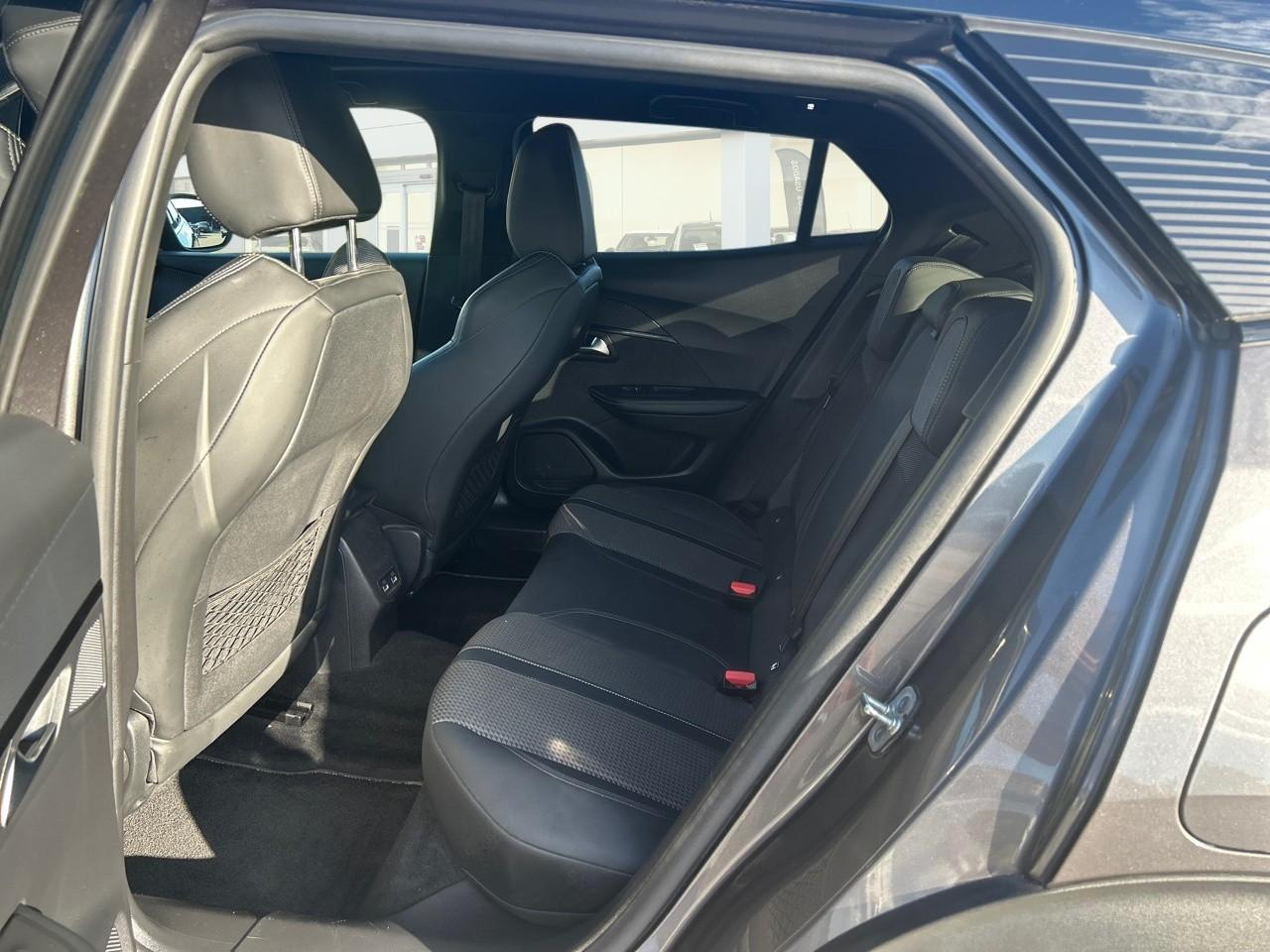Peugeot 2008 1.2 puretech 155ch s&s gt eat8 — photo 10