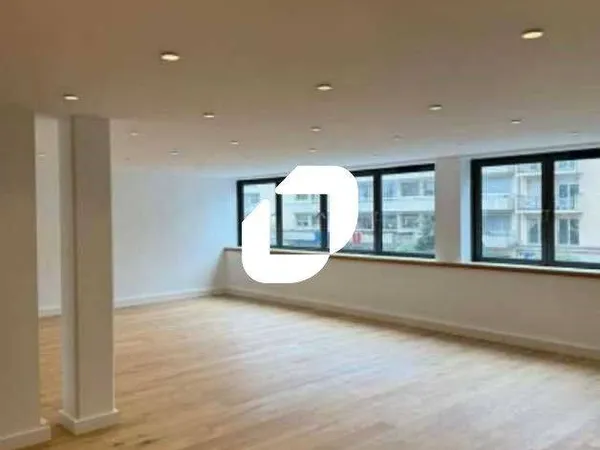 Bureaux 105 m²