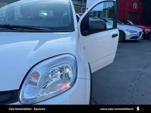 Fiat Panda 1.0 70 ch hybrid bsg s/s — photo 61