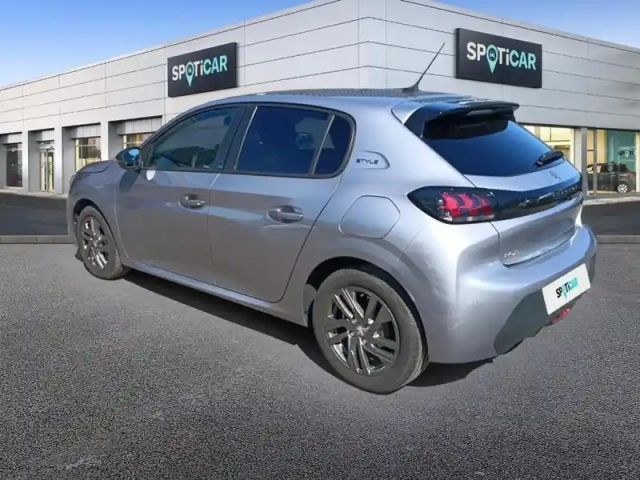 Peugeot 208 100 s&amp;s bvm6 style — photo 30