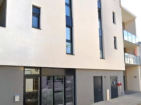 Local 45 m² Anneyron