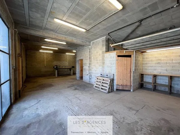 Bureaux 295 m²