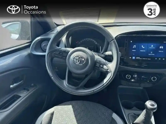 Toyota Aygo X 1.0 vvt-i 72ch design my24 — photo 9