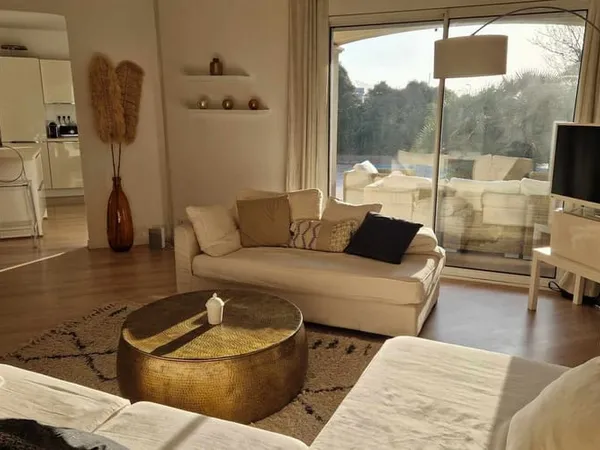 Maison 6 pièces 160 m²
