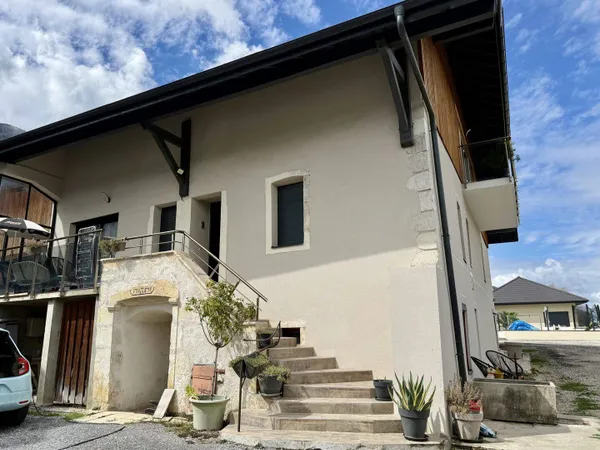 Maison 4 pièces 94 m²
