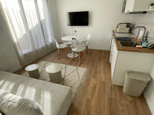 À louer - T2 meublé 34 m² - Centre-ville - Terrasse privative - DPE B
