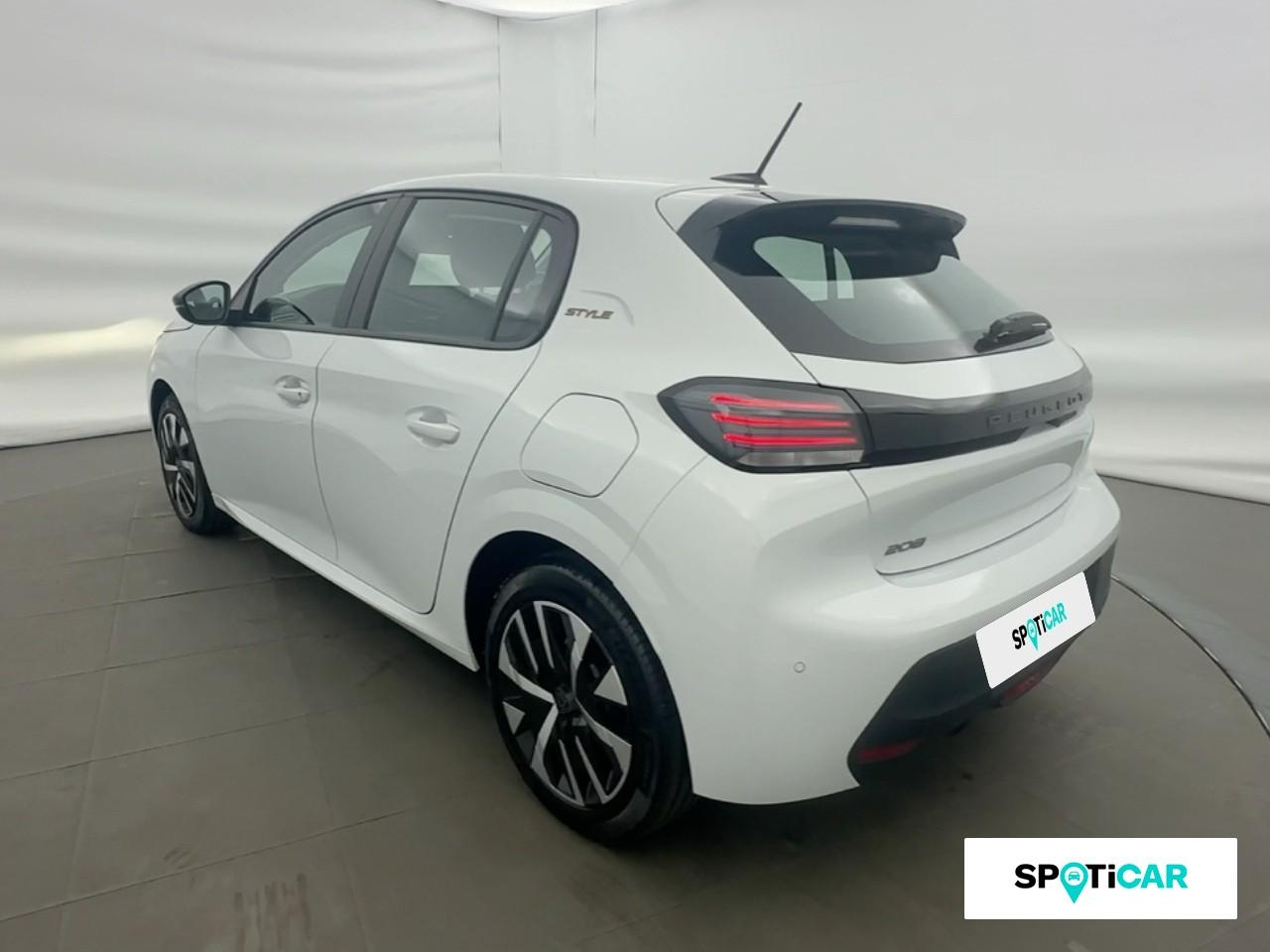 Peugeot 208 1.2 100ch s&s style — photo 7