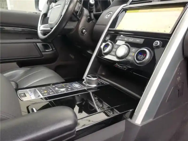 Land Rover Discovery mark i sd4 2.0 240 ch — photo 47