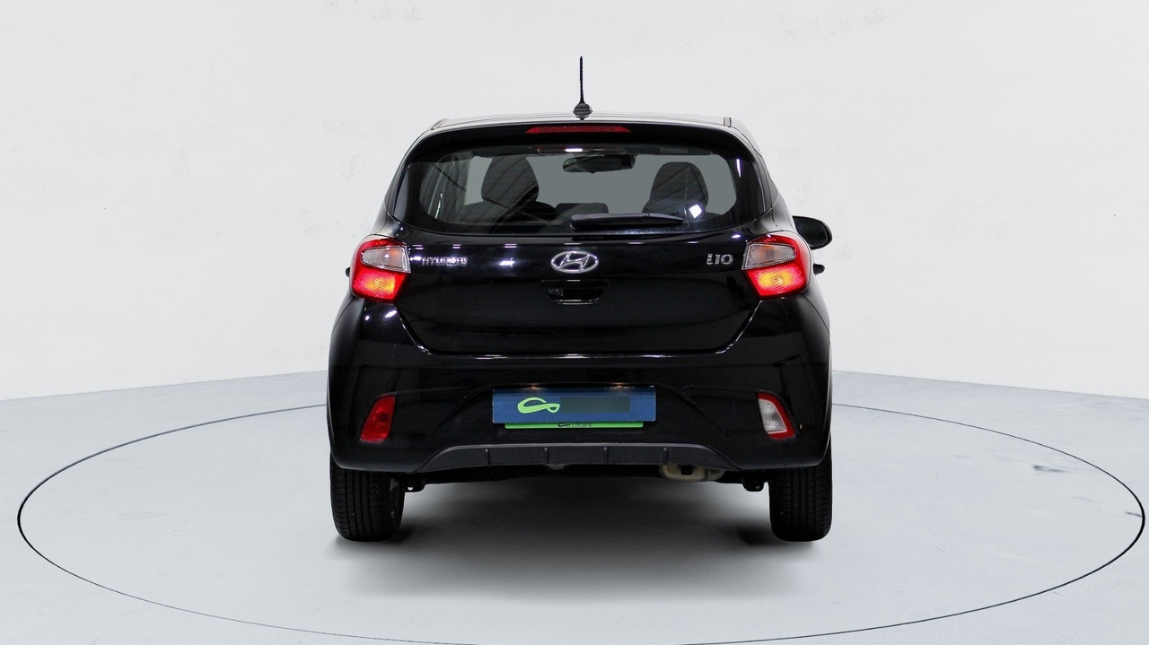 Hyundai i10 — photo 4