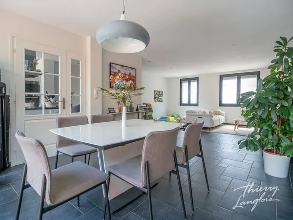 Maison 5 pièces 104 m²