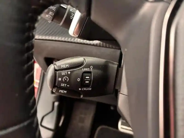 Peugeot 2008 1.2 puretech 130ch s&amp;s roadtrip eat8 — photo 14