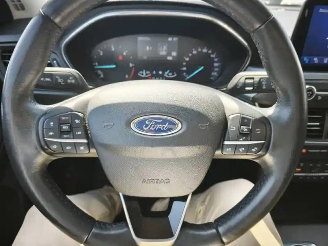 Ford Focus sw 1.5 ecoblue 120 s&amp;s bva8 — photo 16