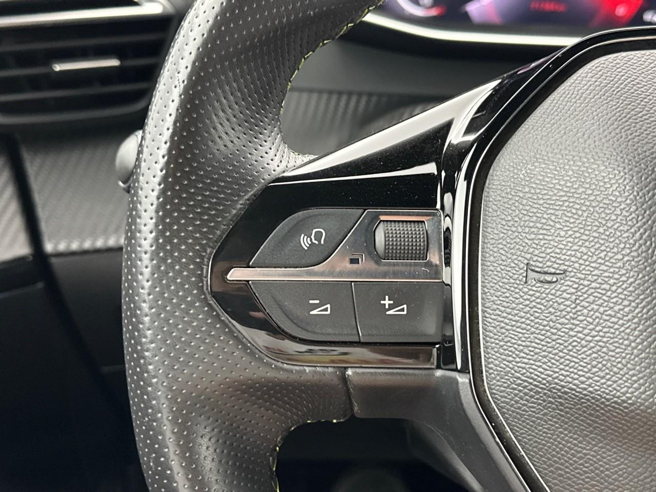 Peugeot 2008 puretech 130 s&s bvm6 gt — photo 20