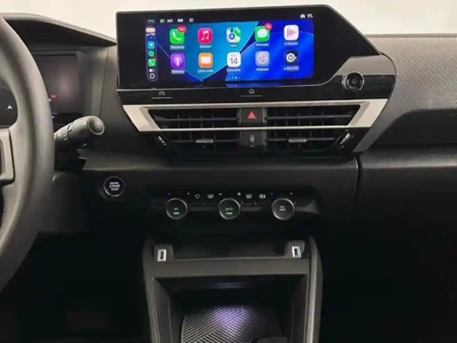 Citroën C4 electrique 156ch (autonomie étendue) collection automatique — photo 12