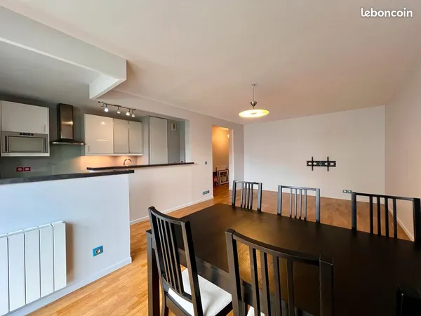Appartement 3 pièces 70m² avec parking et terrasse 14m²