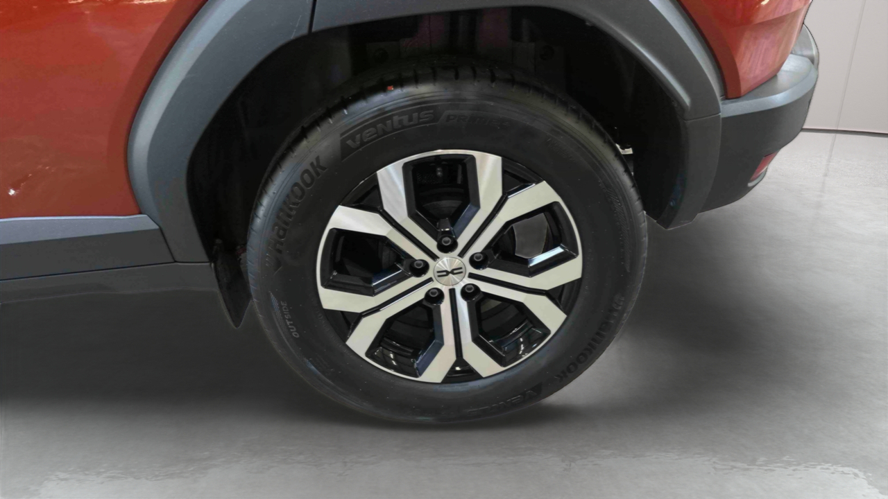 Dacia Duster Hybrid 140 — photo 19