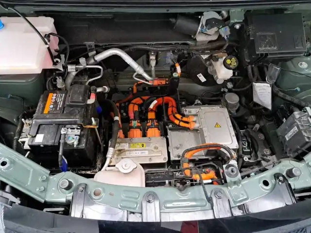 Dacia Spring — photo 15