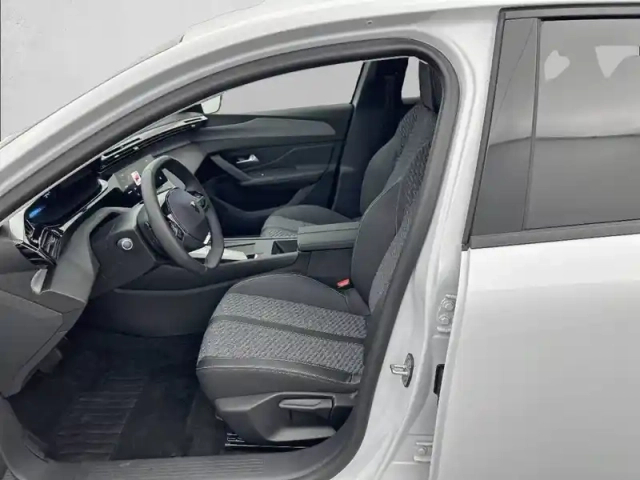 Peugeot 308 sw hybrid 145 e-dcs6 — photo 11