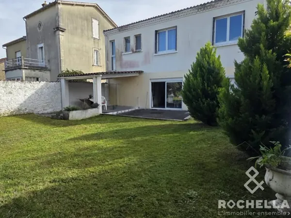 Maison 7 pièces 144 m²