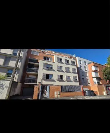 3 places de parking à vendre dans résidence de 2016 à Rosny-sous-Bois