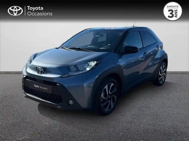 Toyota Aygo X 1.0 vvt-i 72ch design my24 — photo 1