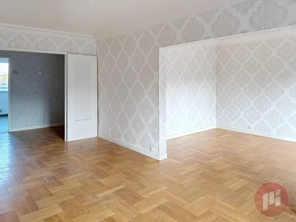 Appartement 5 pièces 93 m²