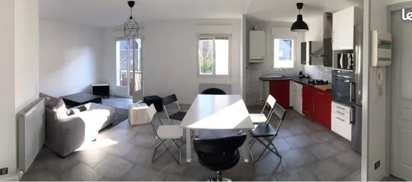 à louer — t3 58 m² rénové — double garage + cour privative — tours / la riche