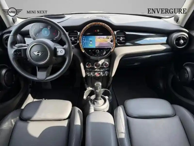 Mini Mini 5 portes cooper 136ch edition premium plus bva7 — photo 8
