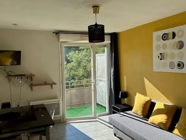 Studio 1 pièce 21 m²