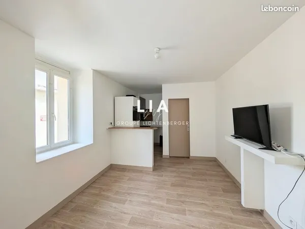 Studio 1 pièce 18 m²