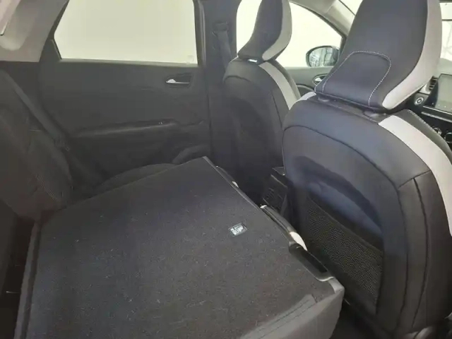 Renault Captur tce 90 — photo 30
