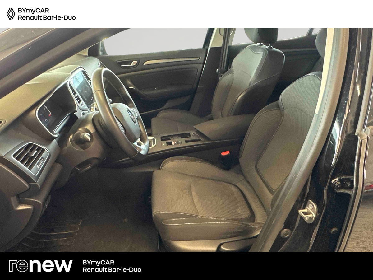 Renault Megane IV Berline Blue dCi 115 EDC — photo 11