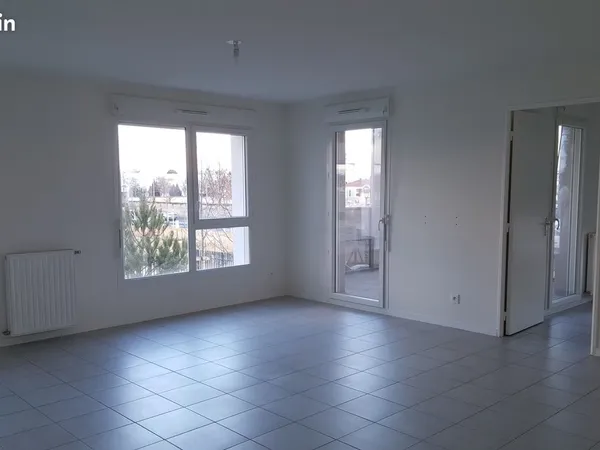 T3 67 m² avec garage et loggia - Proche La Soie