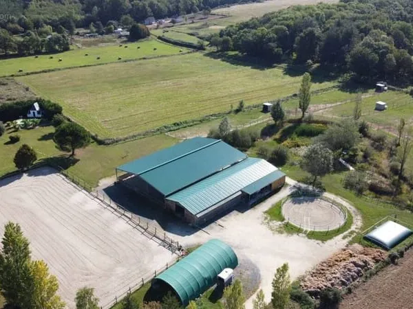 Maison 9 pièces 216 m²