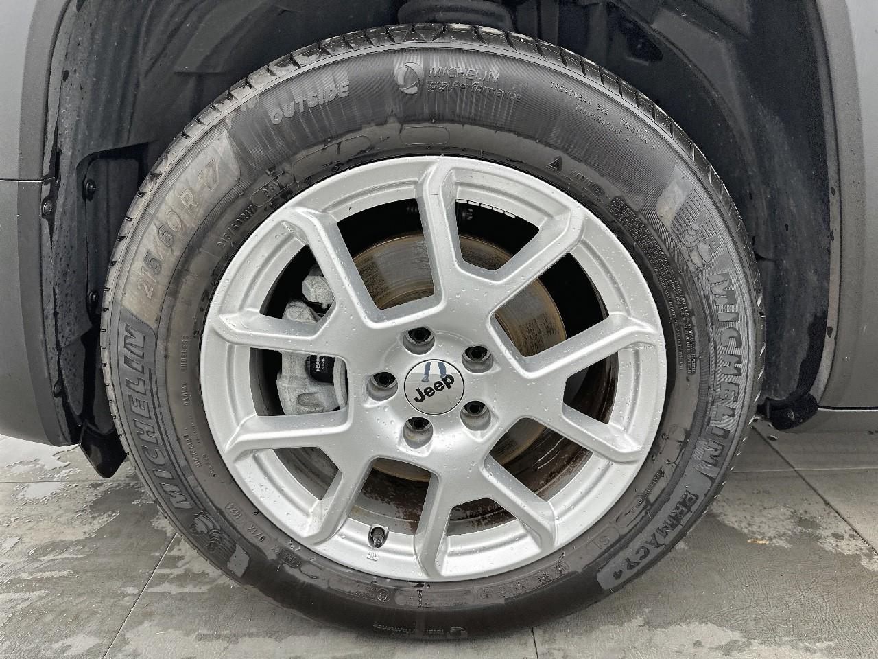 Jeep Renegade 1.5 turbo t4 130 ch bvr7 e-hybrid altitude — photo 14