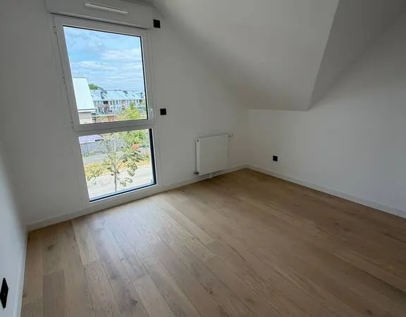 Appartement 4 pièces 135 m²
