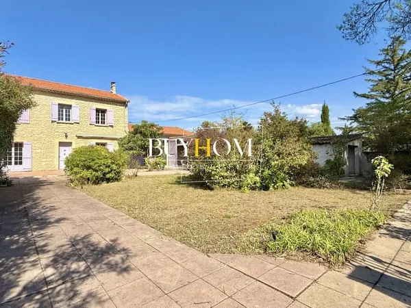 'LISI' MAS EN PIERRE 140m² GARAGE JARDIN