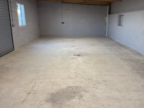 Local 75 m2 accès utilitaire et PL secteur Chauffry