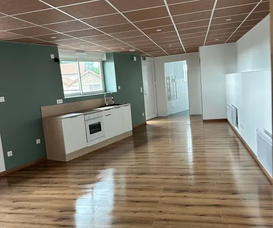 Studio de 50m2 à louer sur Fourneaux