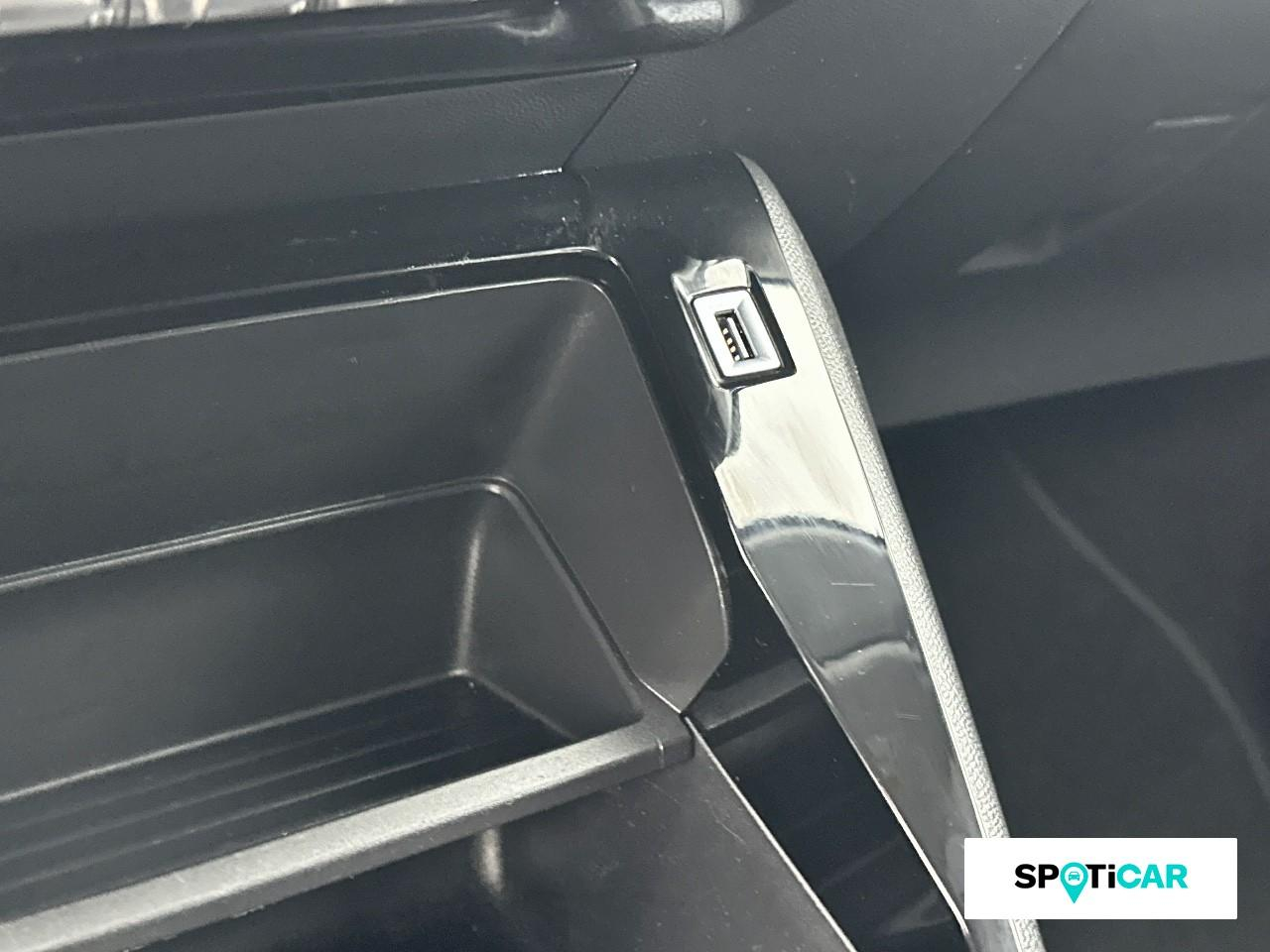 Peugeot 208 1.2 puretech 100ch s&s style — photo 16