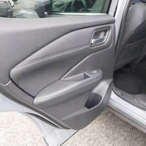 Nissan Qashqai mild hybrid 140 ch — photo 80