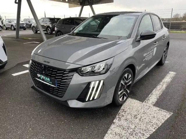 Peugeot 208 hybrid 136 e-dcs6