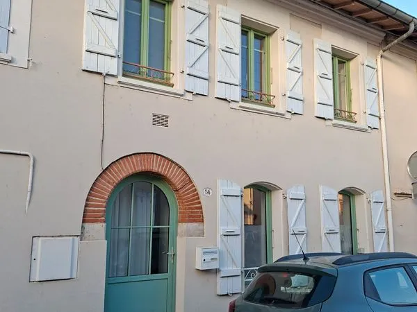 Maison 118 m2, 3 chambres avec jardin, centre village Portet-sur-Garonne