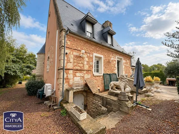 Maison et villa de prestige Vente Saint-Germain-du-Puy 6p 183m² 376000€