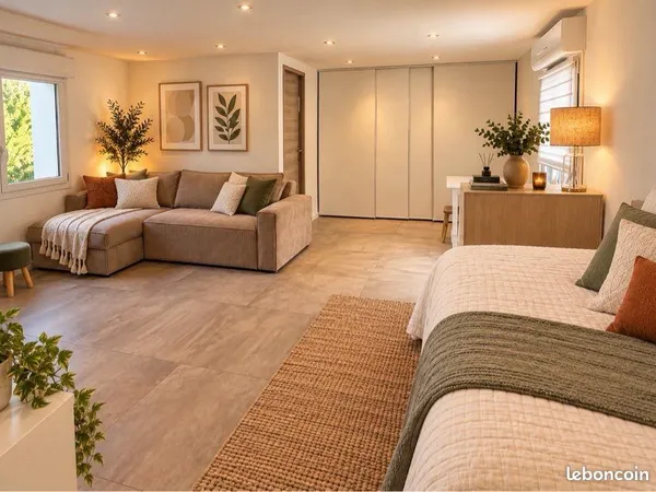Studio indépendant meublé dans maison