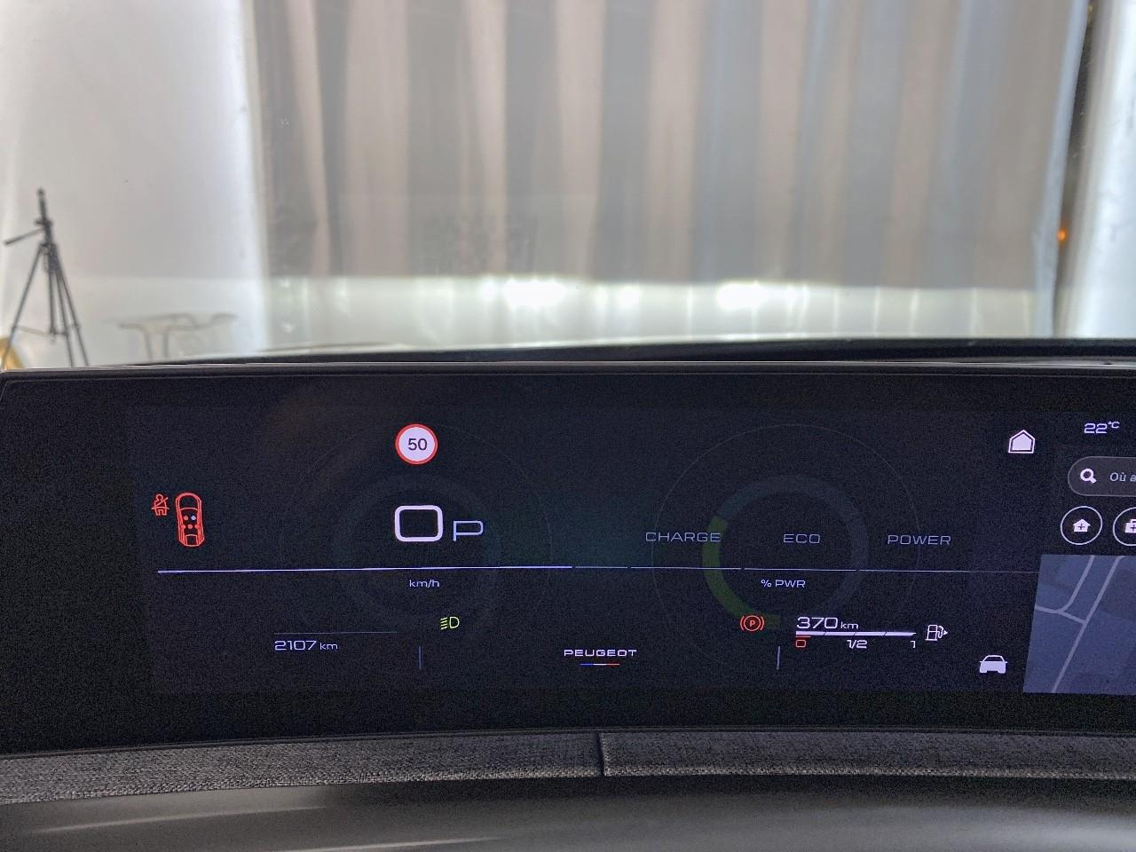 Peugeot 3008 hybrid 145 e-dcs6 gt — photo 13