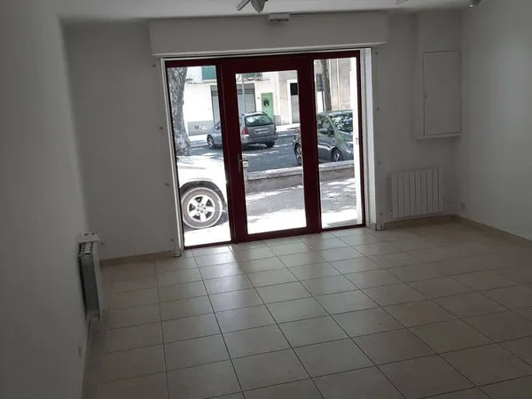 Local commercial 58 m²