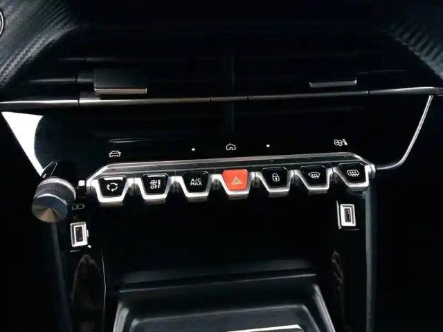 Peugeot 208 100 s&amp;s bvm6 — photo 25