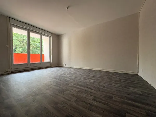 Appartement Type 2 au RDC - WASSY